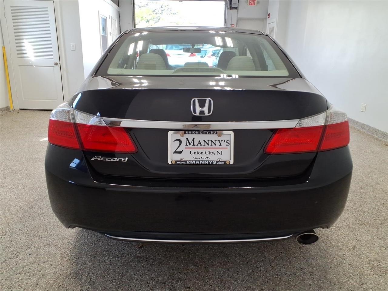 Honda Accord Sedan 4dr I4 CVT LX 2015