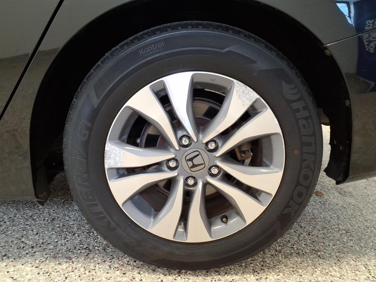 Honda Accord Sedan 4dr I4 CVT LX 2015