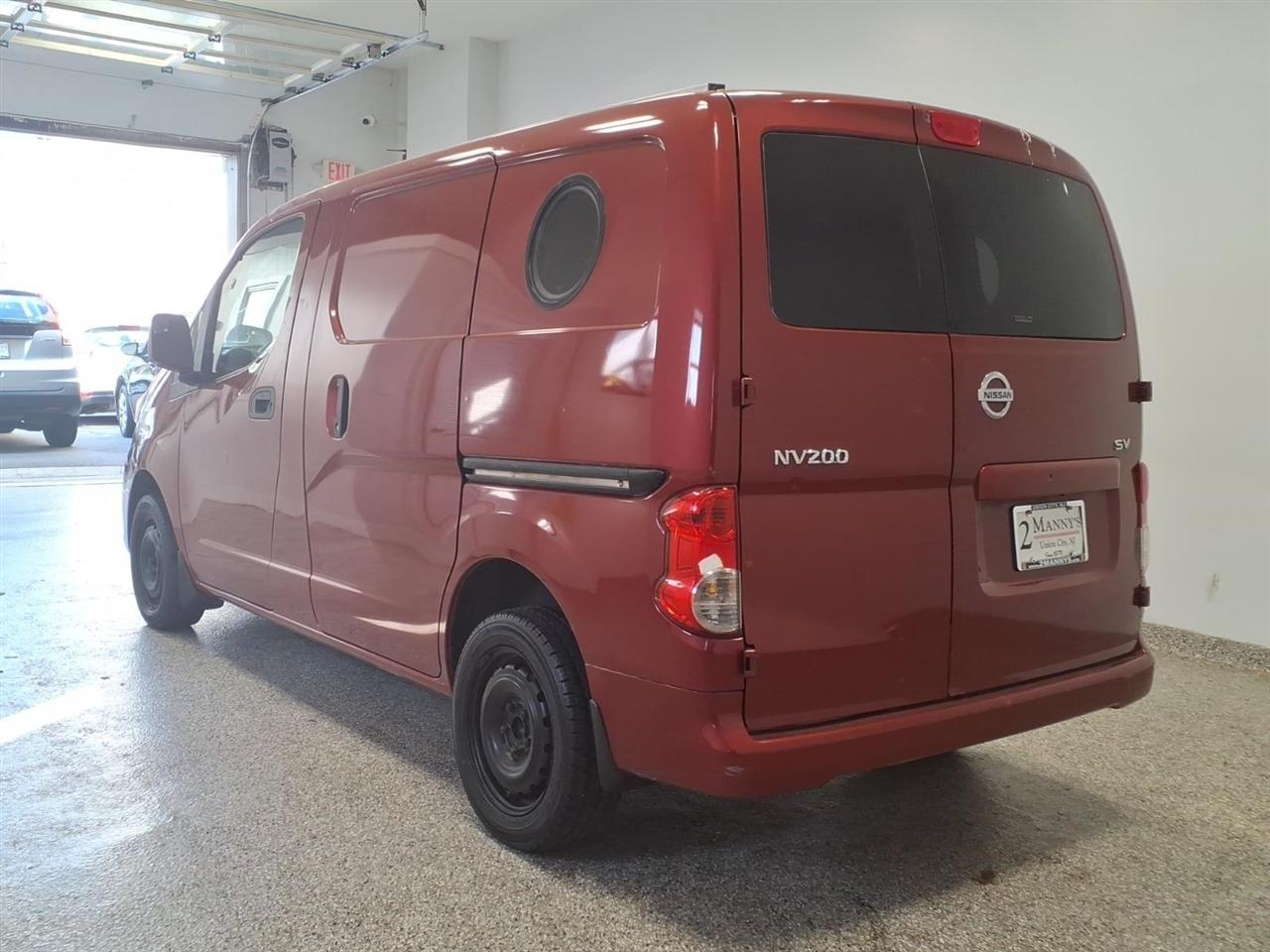 Nissan NV200 I4 SV 2015