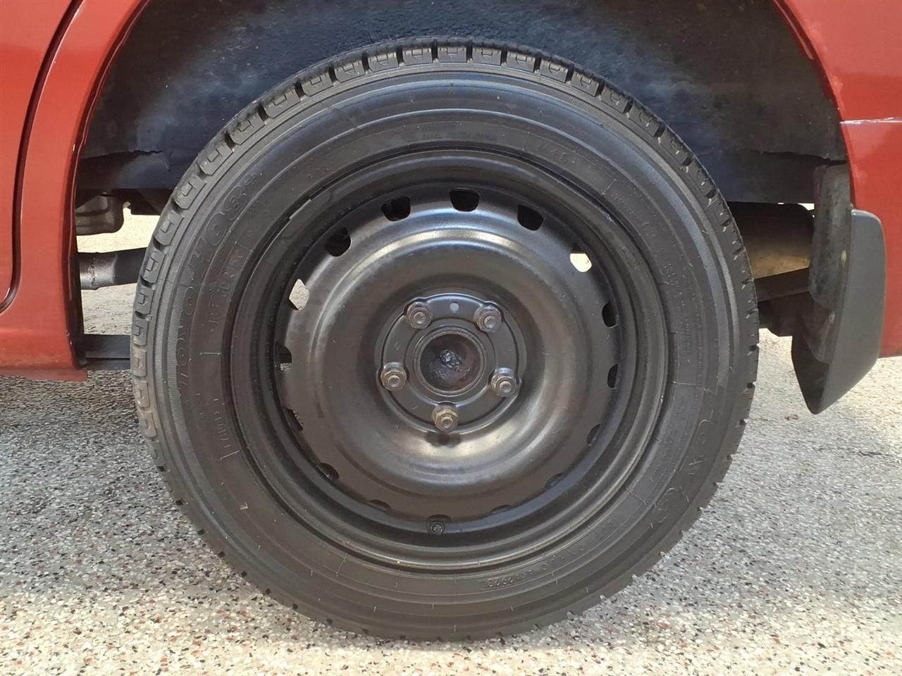 Nissan NV200 I4 SV 2015