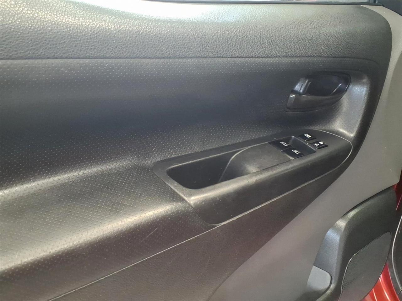 Nissan NV200 I4 SV 2015