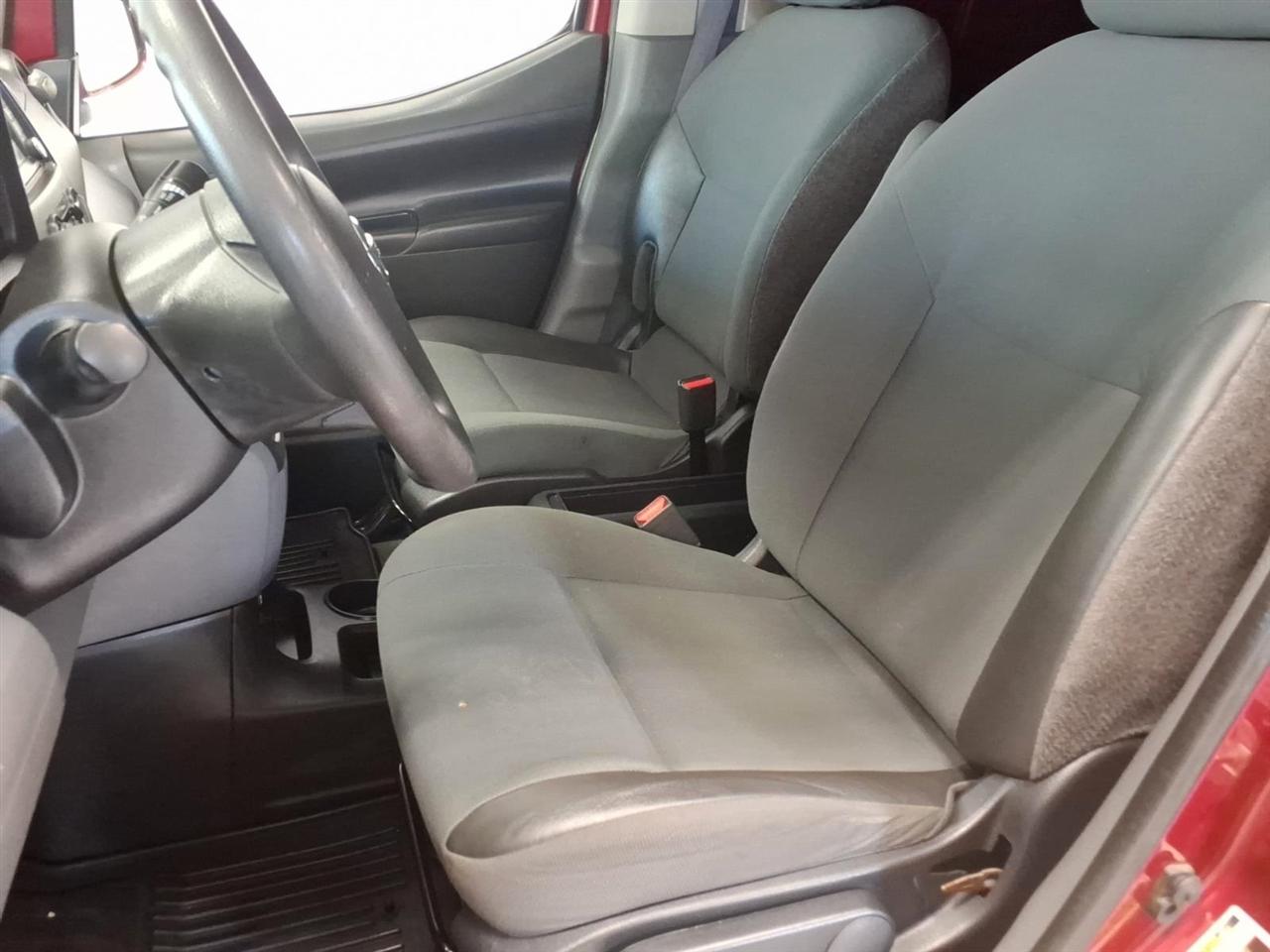 Nissan NV200 I4 SV 2015