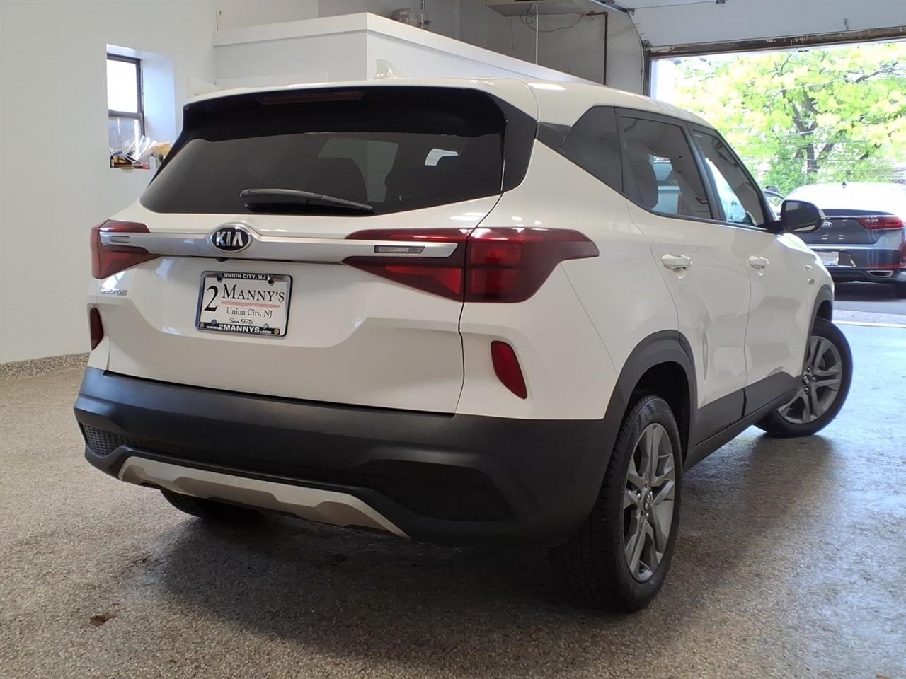 Kia Seltos LX IVT AWD 2021
