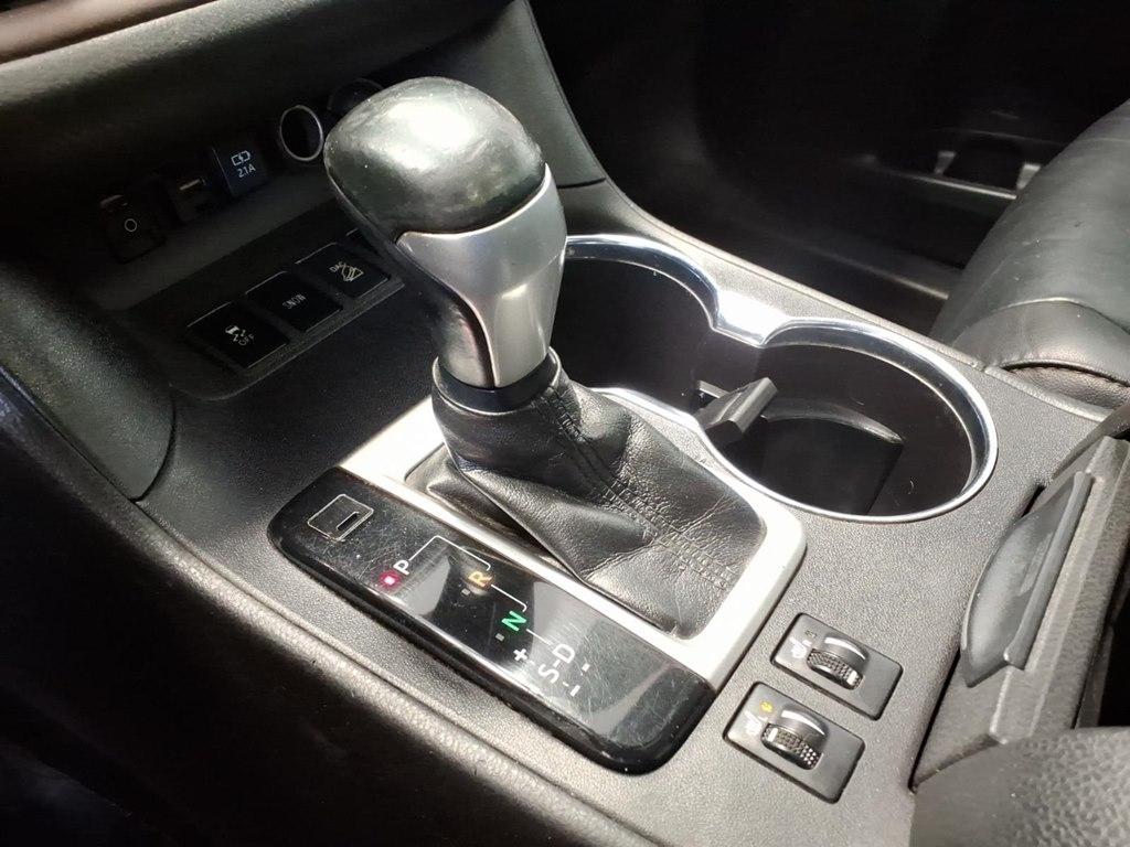 Toyota Highlander XLE AWD V6 2019