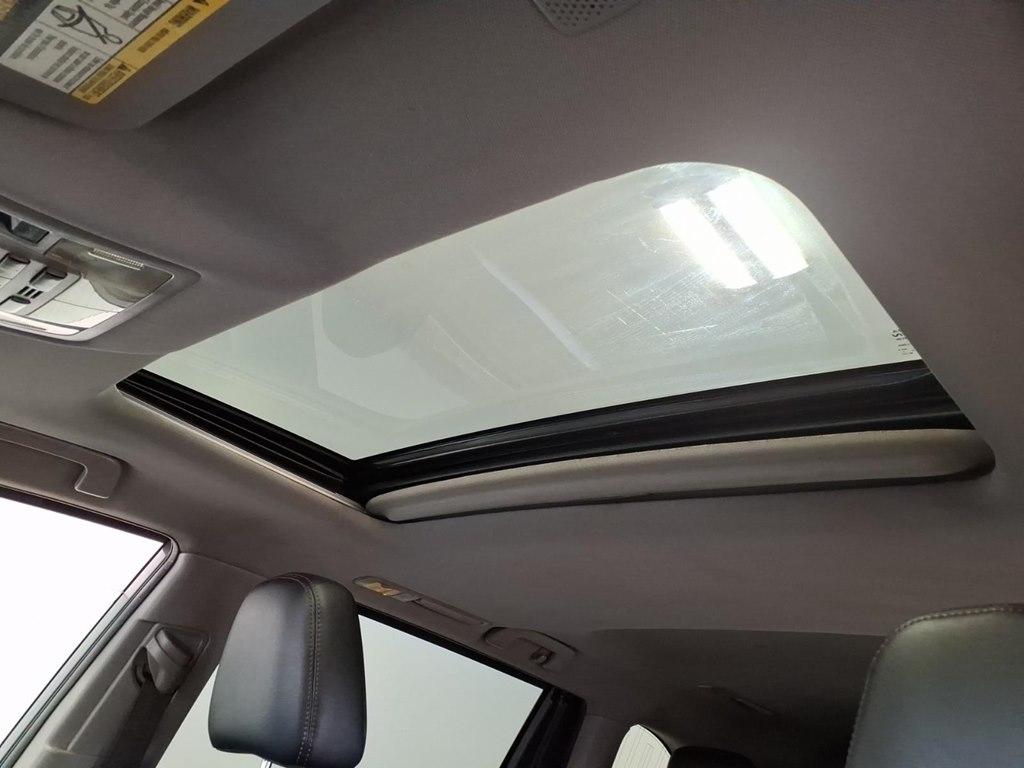 Toyota Highlander XLE AWD V6 2019