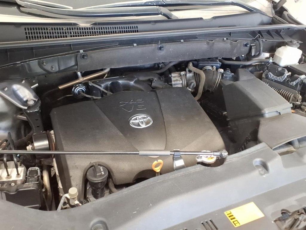 Toyota Highlander XLE AWD V6 2019