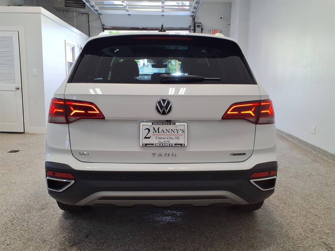 Volkswagen Taos SEL 4MOTION 2022