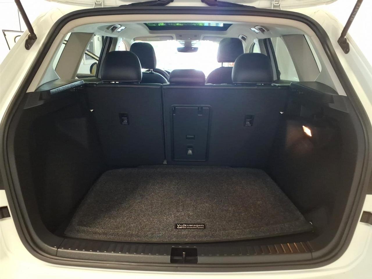2022 Volkswagen Taos SEL - Photo 24