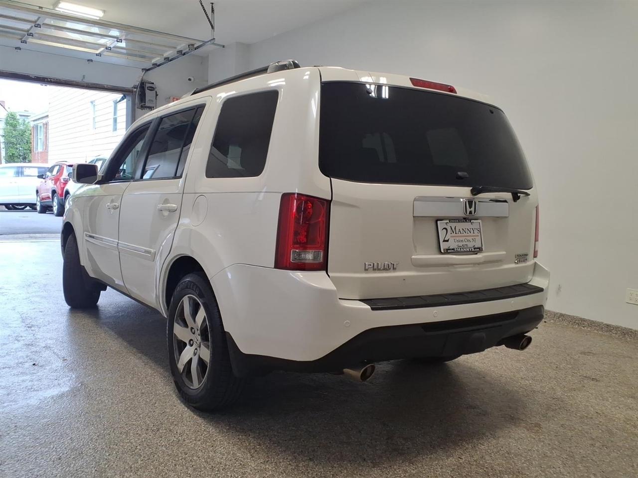 Honda Pilot 4WD 4dr Touring w/RES & Navi 2014