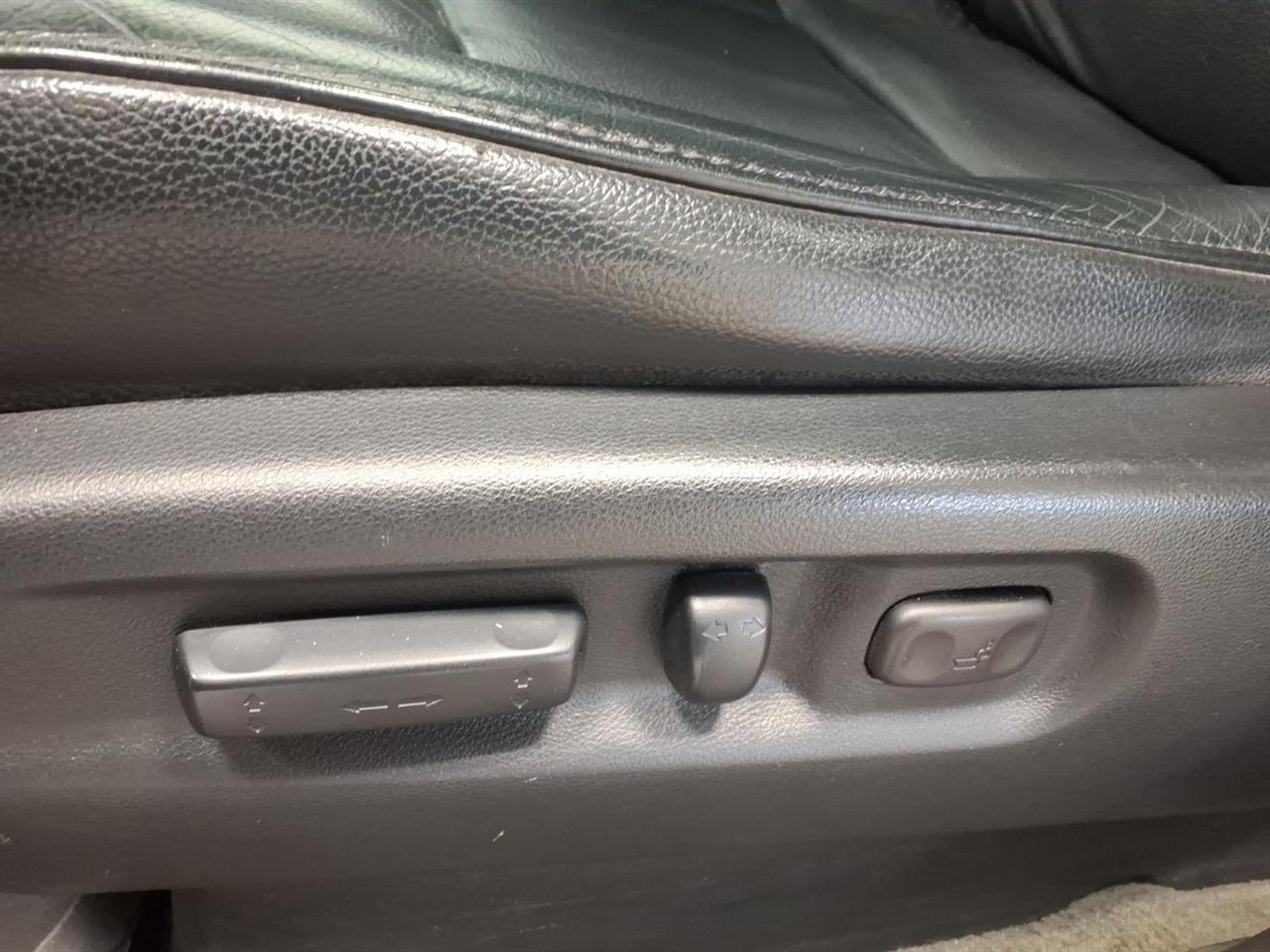 Honda Pilot 4WD 4dr Touring w/RES & Navi 2014