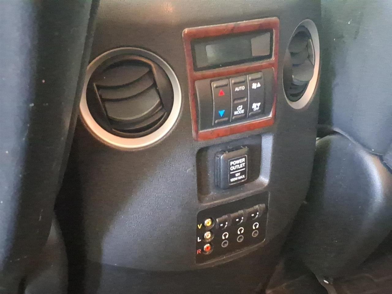 Honda Pilot 4WD 4dr Touring w/RES & Navi 2014