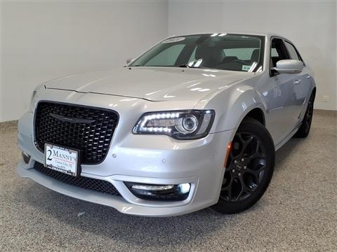 2021 Chrysler 300 Touring L AWD
