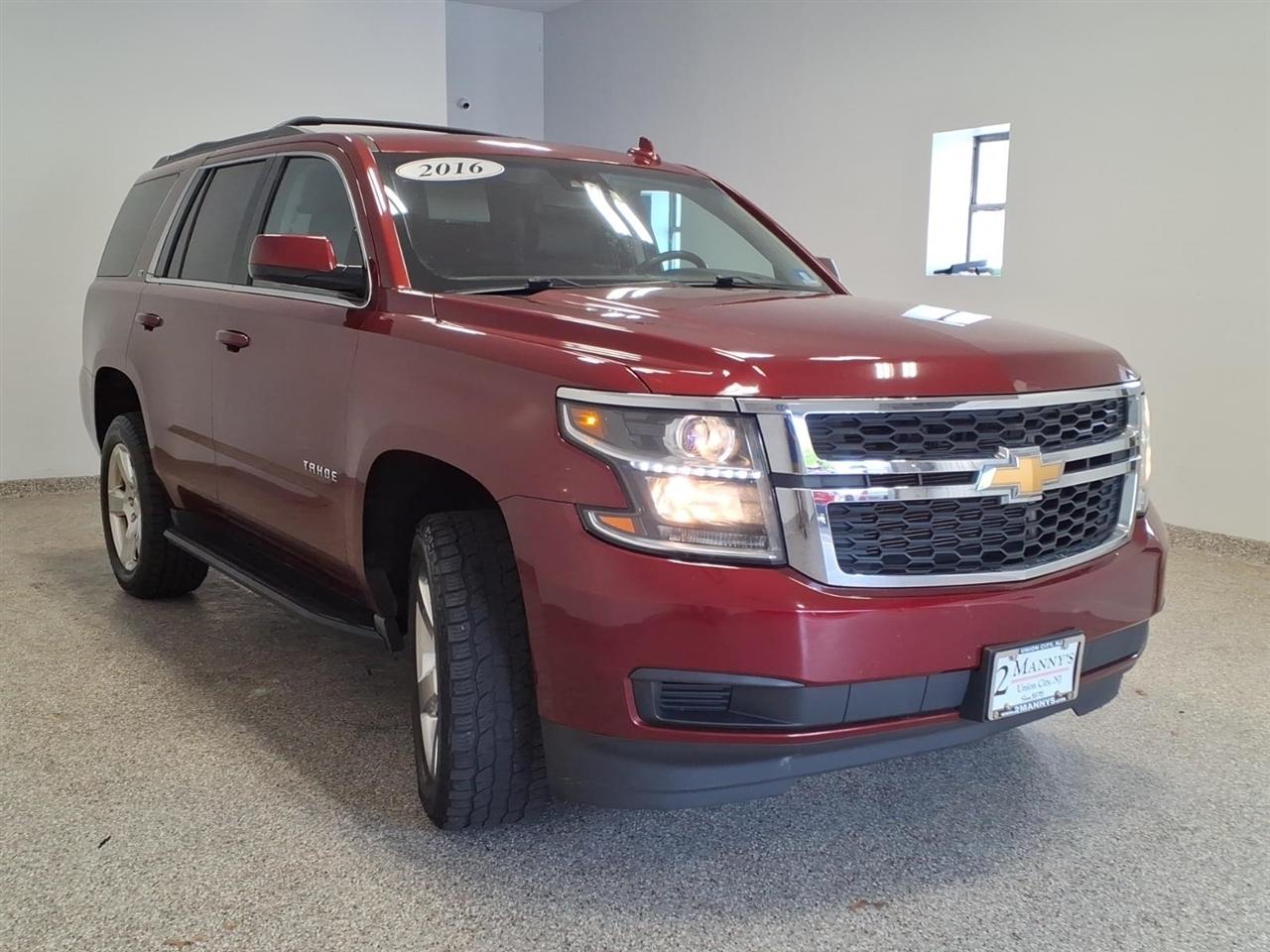 Chevrolet Tahoe 4WD 4dr LT 2016