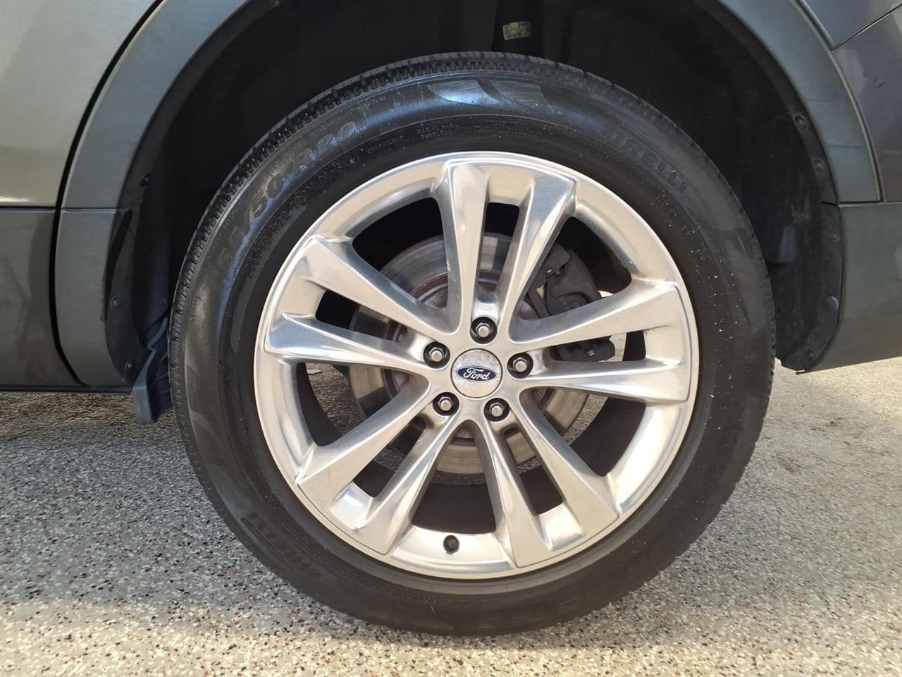Ford Explorer Limited 4WD 2018