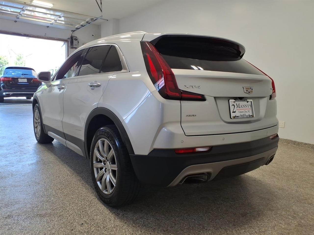 Cadillac XT4 AWD 4dr Premium Luxury 2020