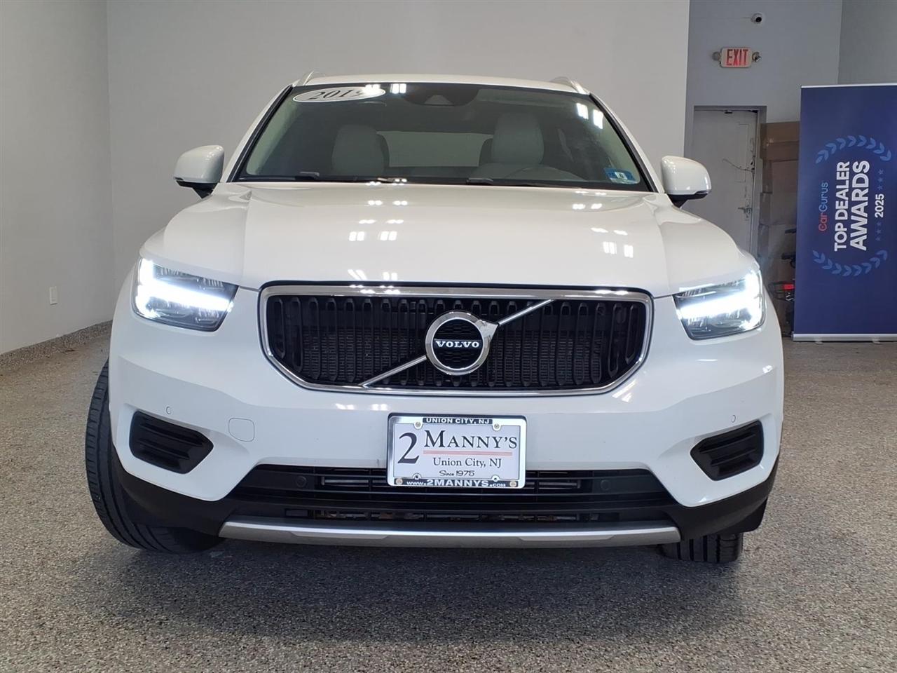 Volvo XC40 T5 AWD R-Design 2019