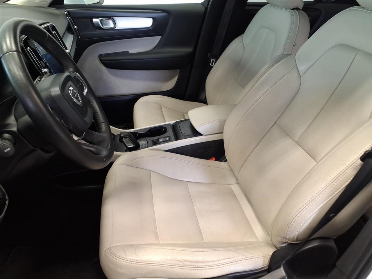 Volvo XC40 T5 AWD R-Design 2019