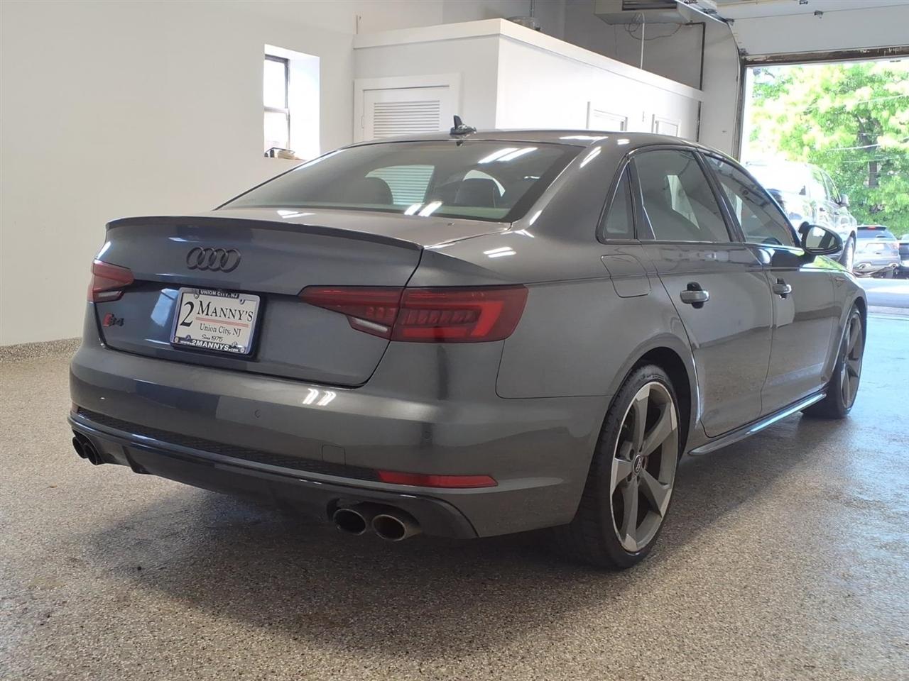 Audi S4 3.0 TFSI Prestige quattro AWD 2018