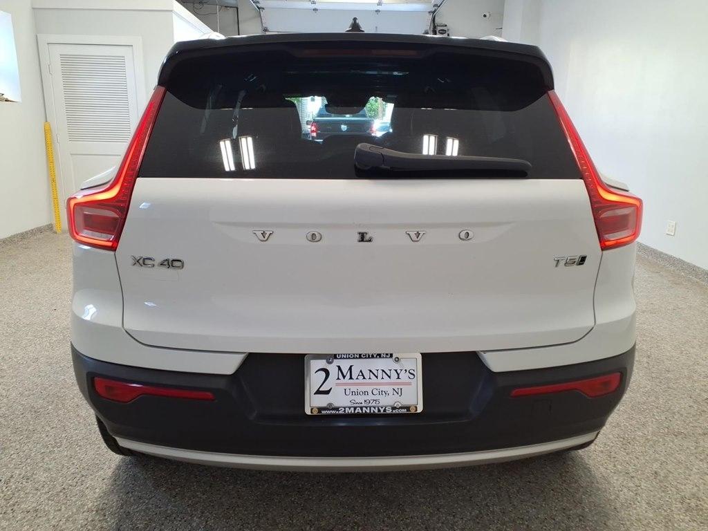 Volvo XC40 T5 AWD Momentum 2020
