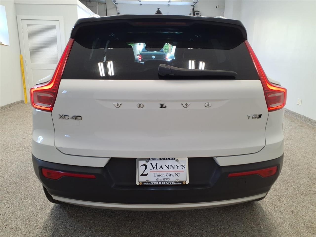 Volvo XC40 T5 AWD Momentum 2020