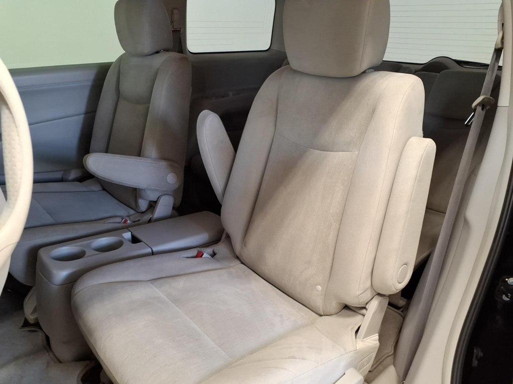 Nissan Quest 4dr SV 2015