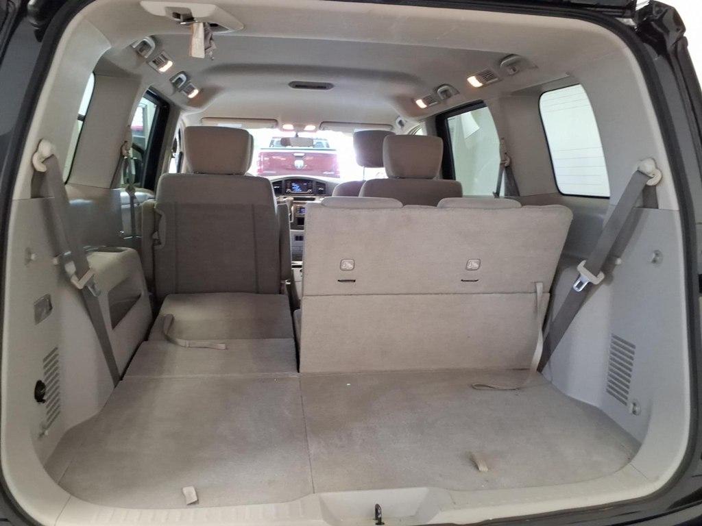 Nissan Quest 4dr SV 2015