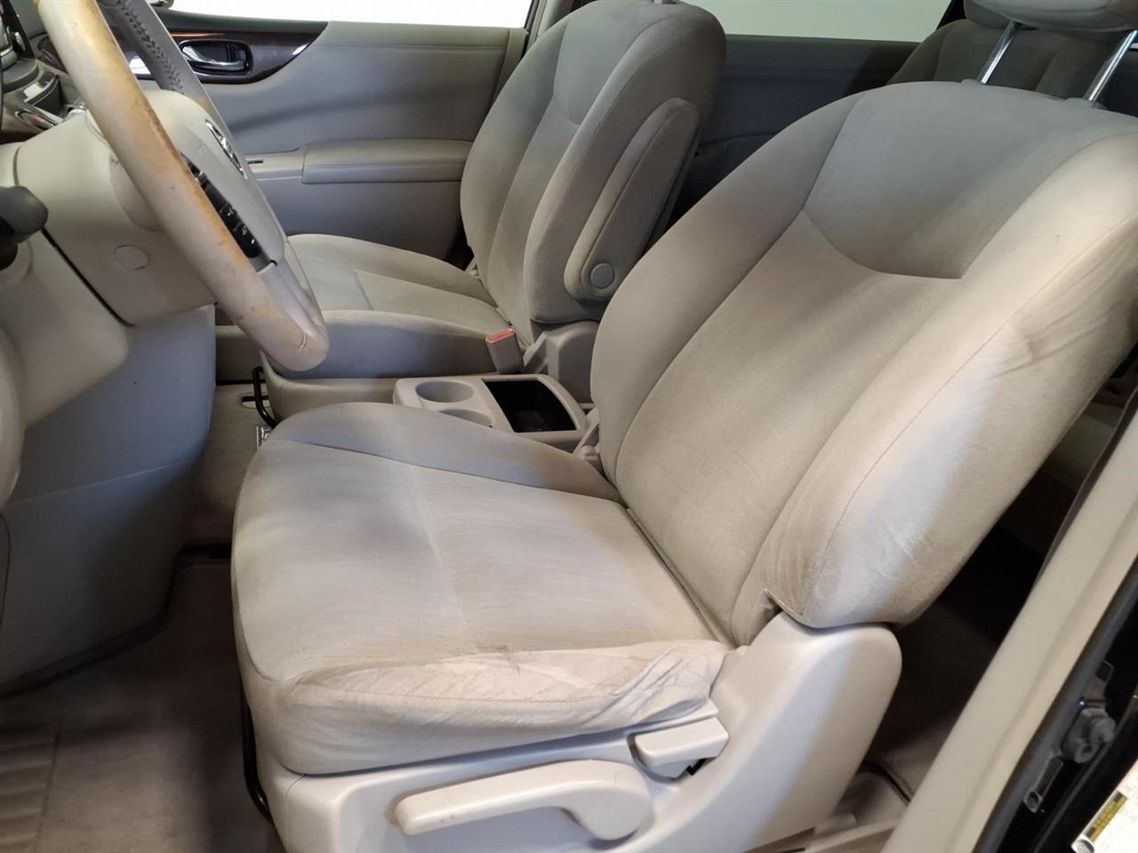 Nissan Quest 4dr SV 2015