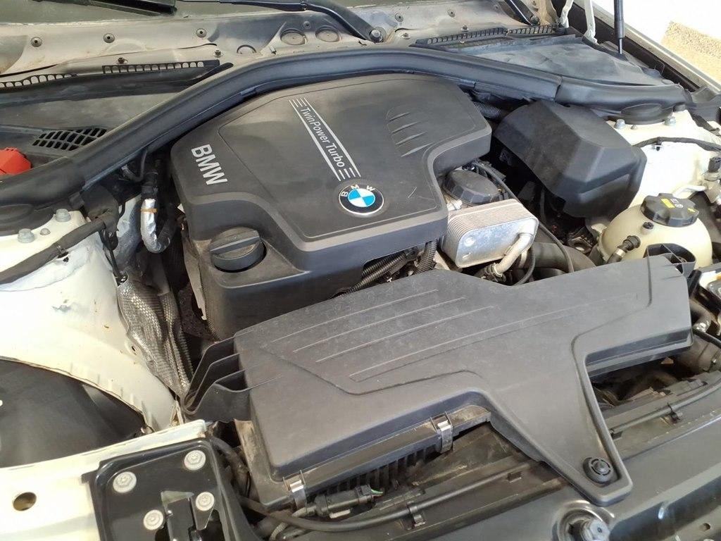 BMW 3 Series 4dr Sdn 328i RWD South Africa SULEV 2016