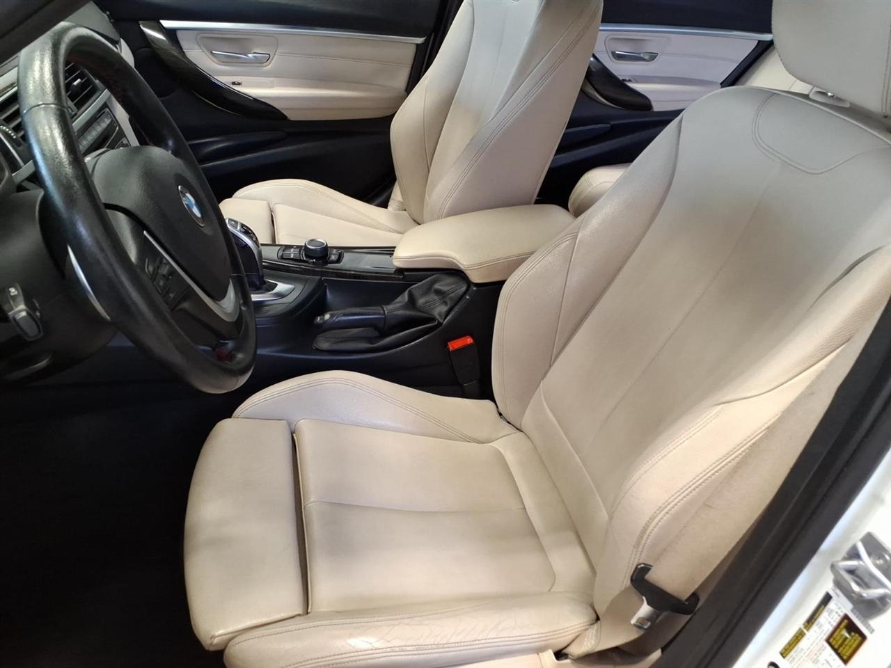 BMW 3 Series 4dr Sdn 328i RWD South Africa SULEV 2016
