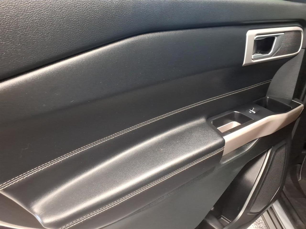 Ford Explorer XLT 4WD 2023