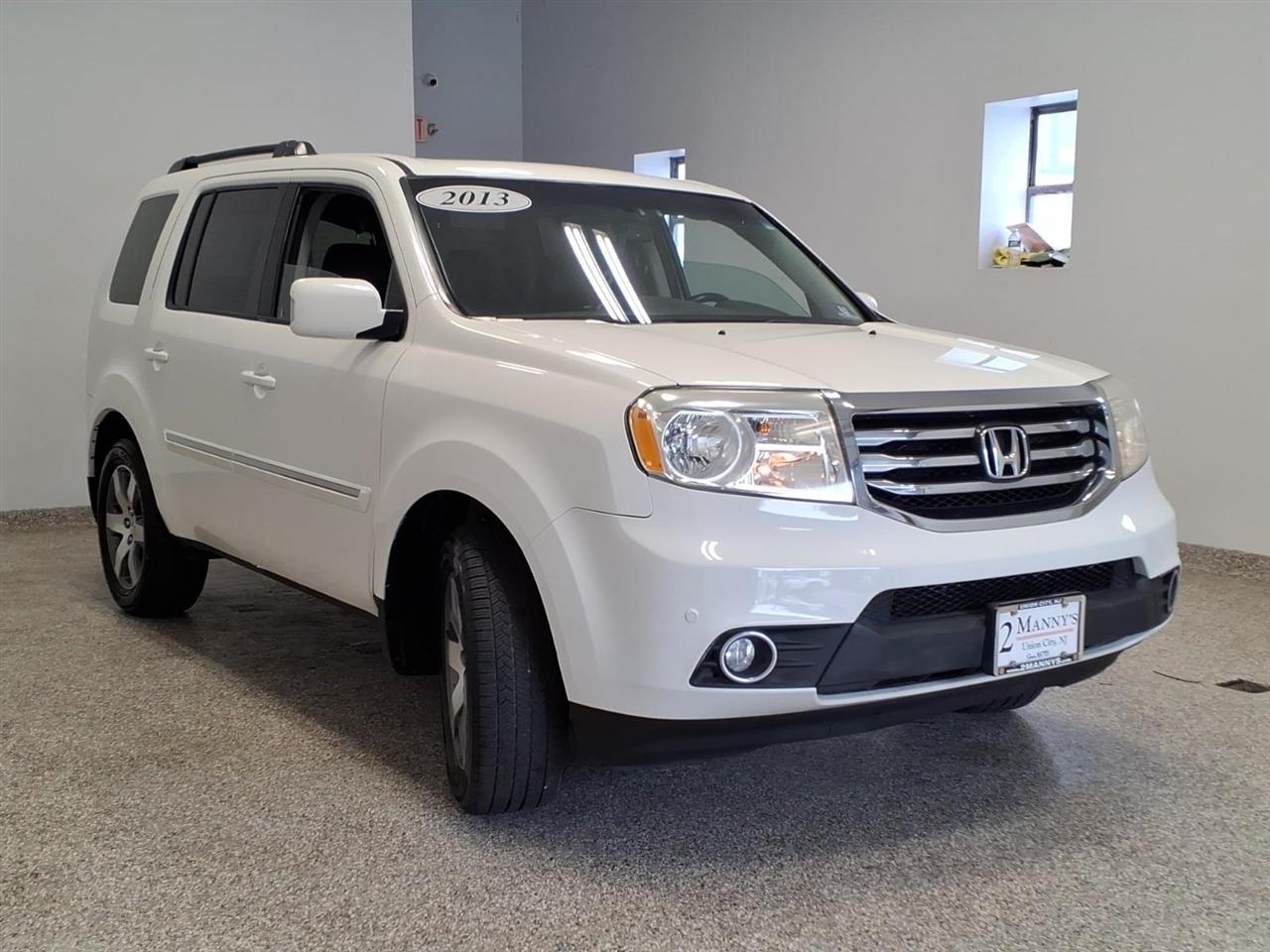 Honda Pilot 4WD 4dr Touring w/RES & Navi 2013
