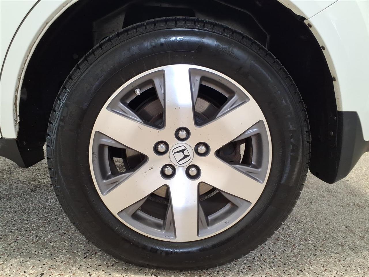 Honda Pilot 4WD 4dr Touring w/RES & Navi 2013