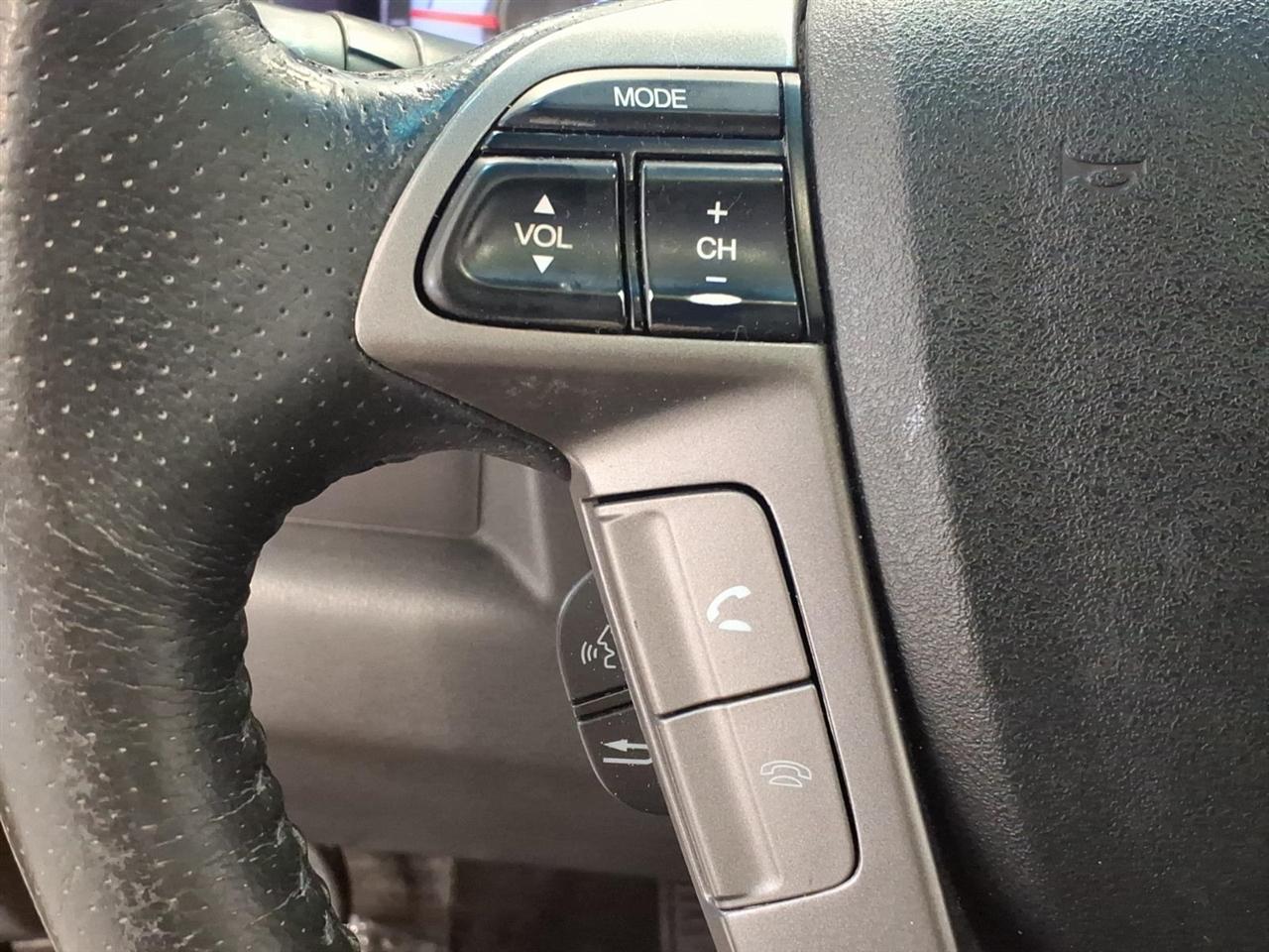 Honda Pilot 4WD 4dr Touring w/RES & Navi 2013