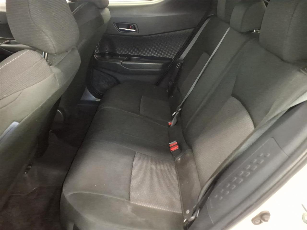 Toyota C-HR XLE Premium FWD (Natl) 2018