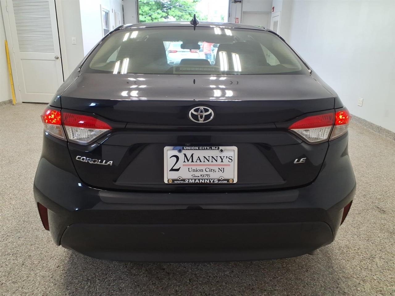 Toyota Corolla LE CVT (Natl) 2023