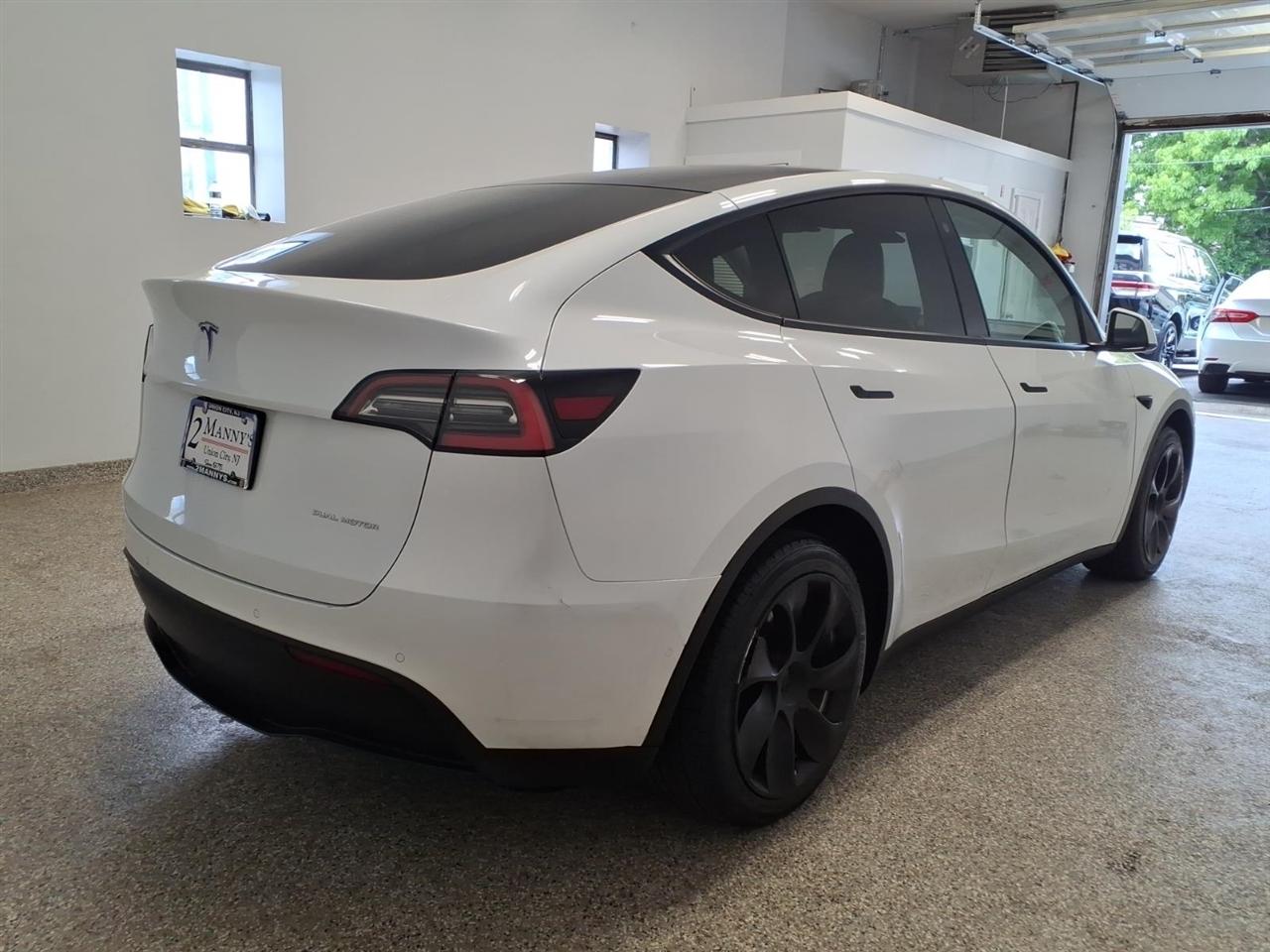 Tesla Model Y Long Range AWD 2021