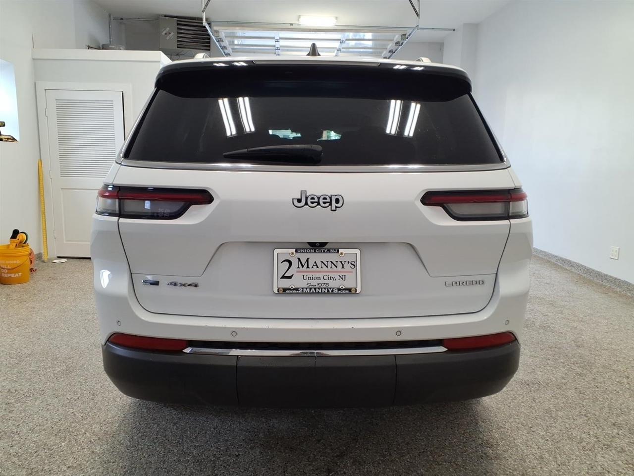 Jeep Grand Cherokee L Laredo 4x4 2021