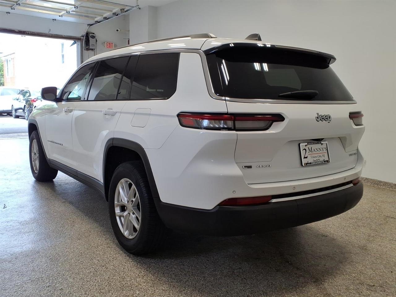 Jeep Grand Cherokee L Laredo 4x4 2021