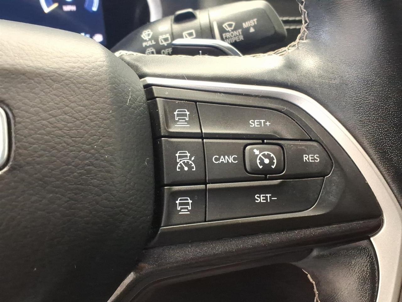 Jeep Grand Cherokee L Laredo 4x4 2021