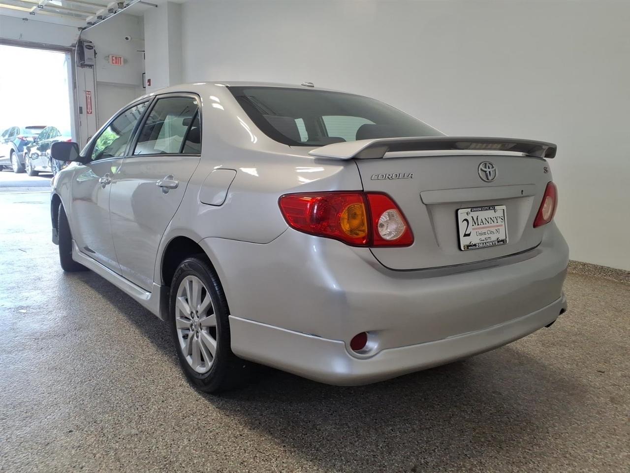 Toyota Corolla S 2010