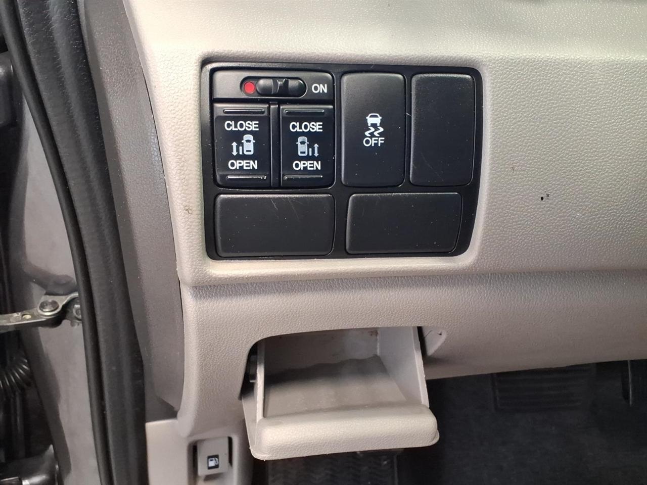 Honda Odyssey 5dr SE 2016
