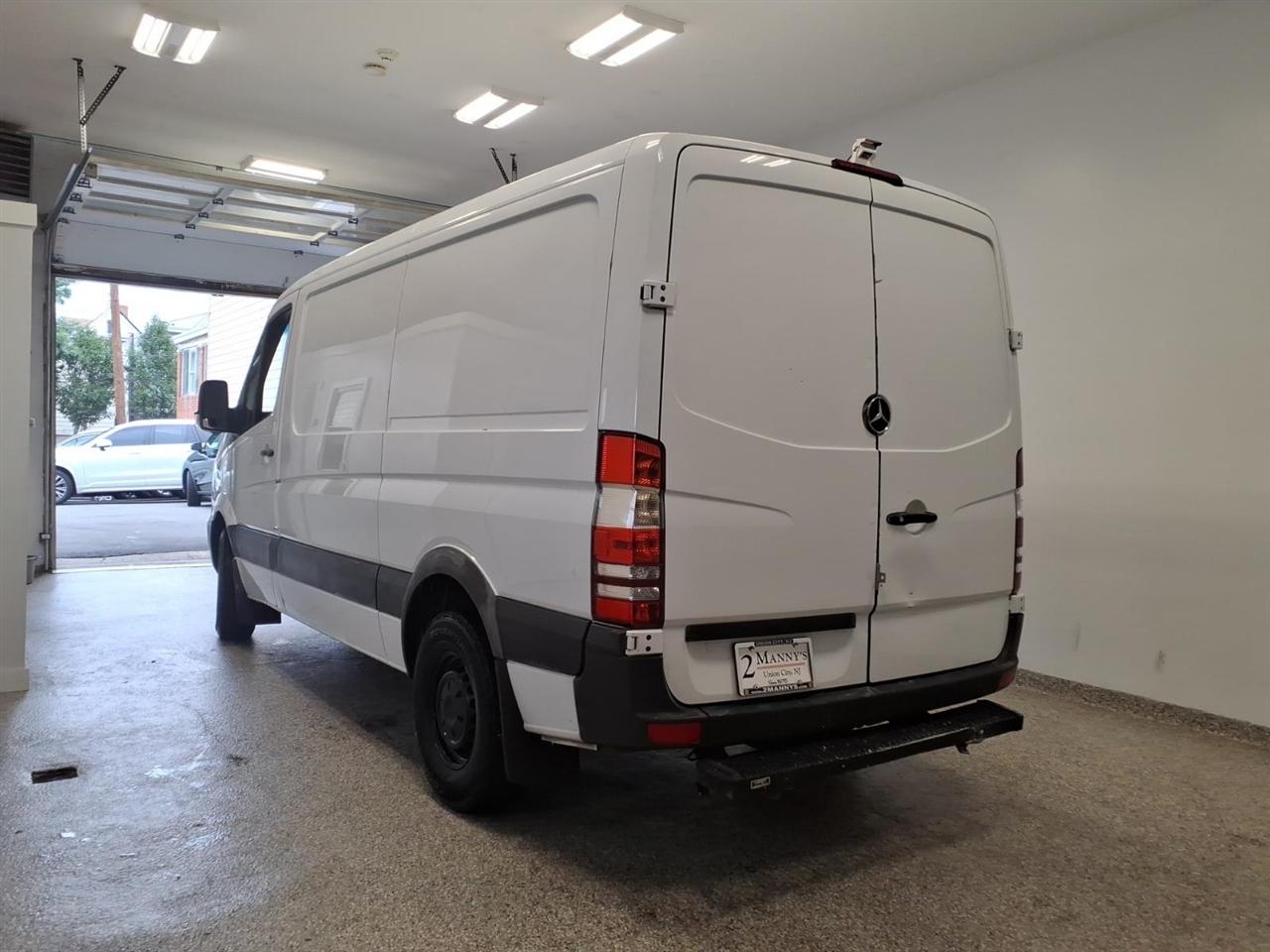 Mercedes-Benz Sprinter Cargo Vans RWD 2500 144" 2016