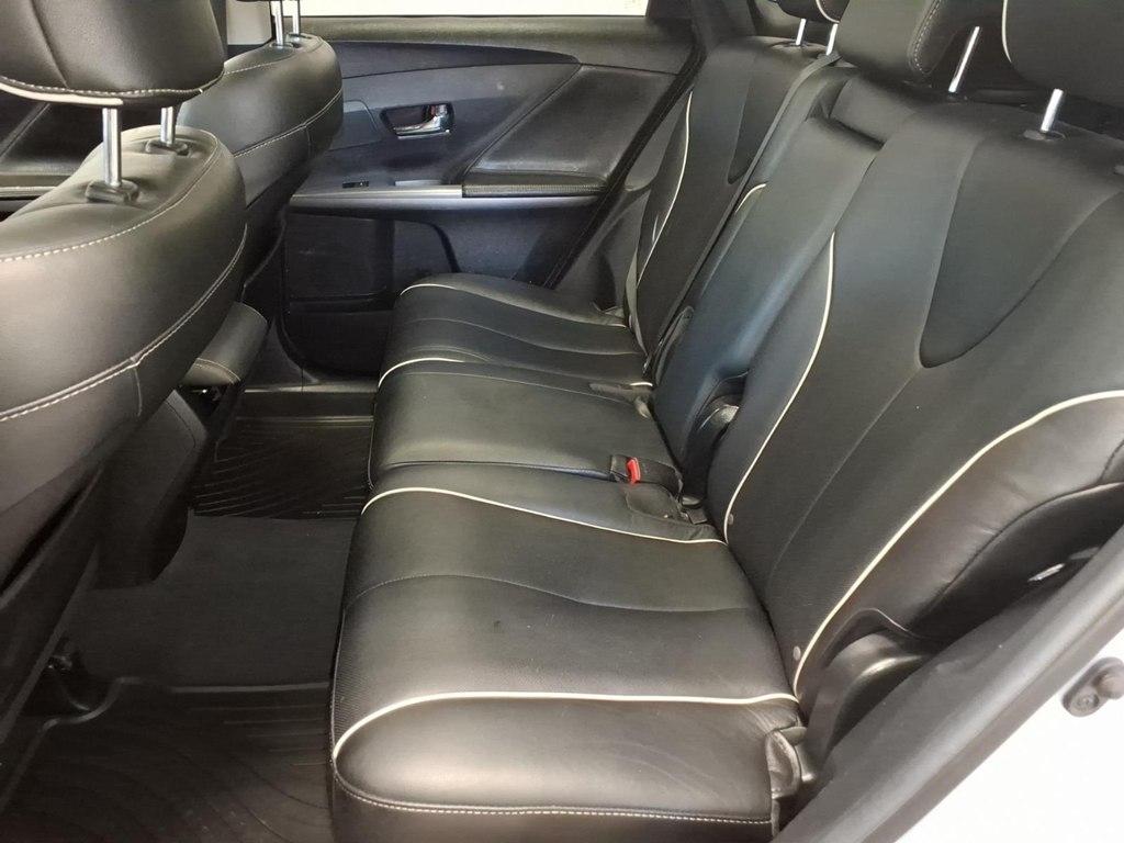 Toyota Venza 4dr Wgn V6 AWD XLE (Natl) 2013