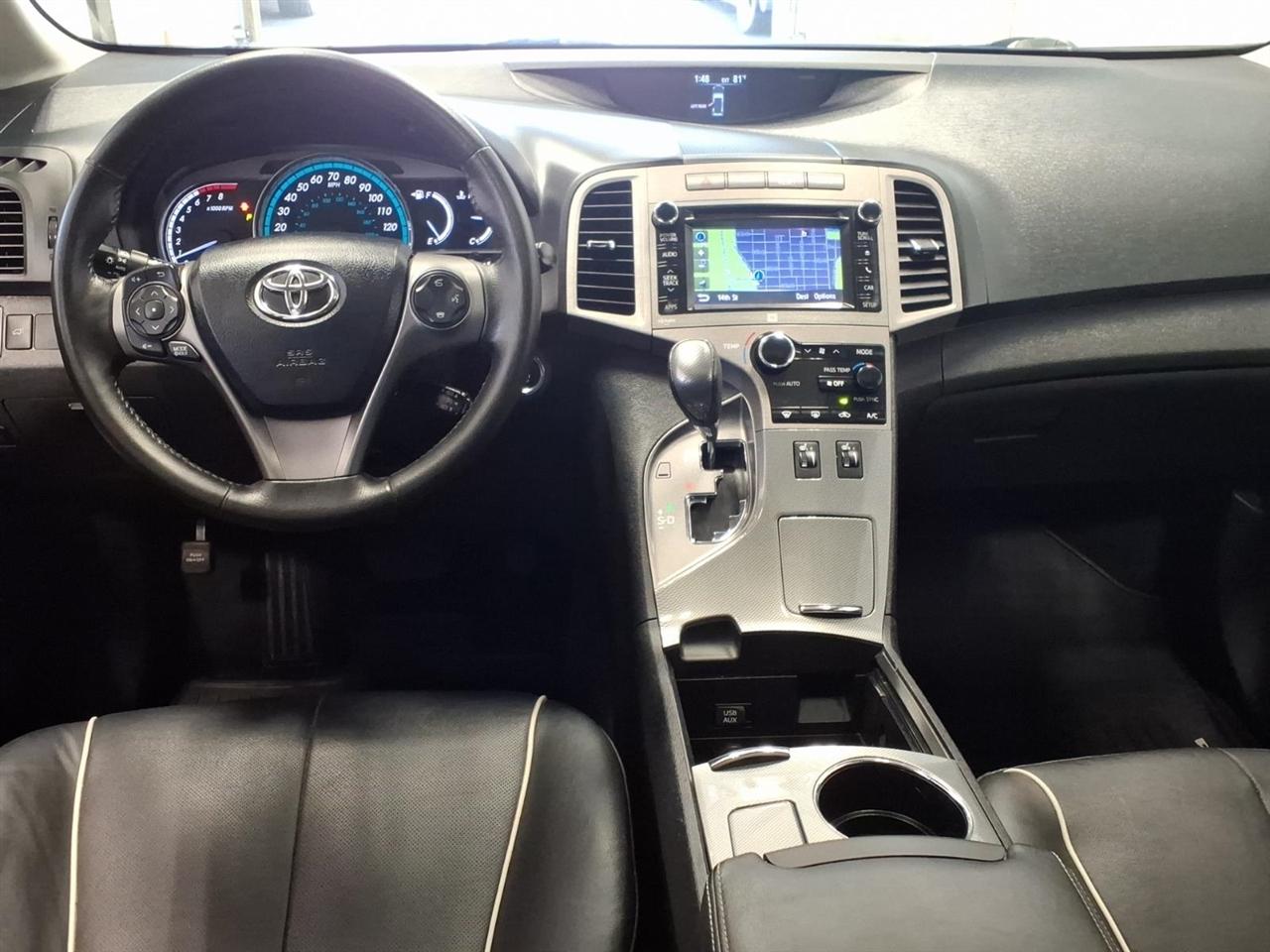 Toyota Venza 4dr Wgn V6 AWD XLE (Natl) 2013