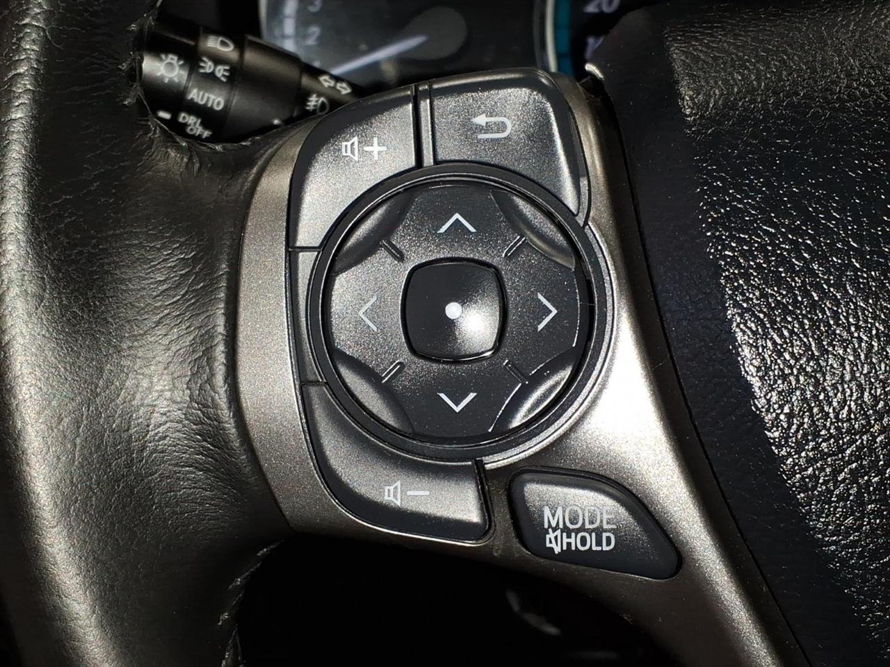 Toyota Venza 4dr Wgn V6 AWD XLE (Natl) 2013
