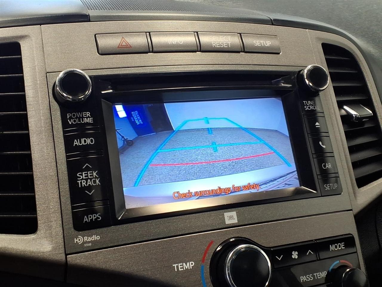 Toyota Venza 4dr Wgn V6 AWD XLE (Natl) 2013
