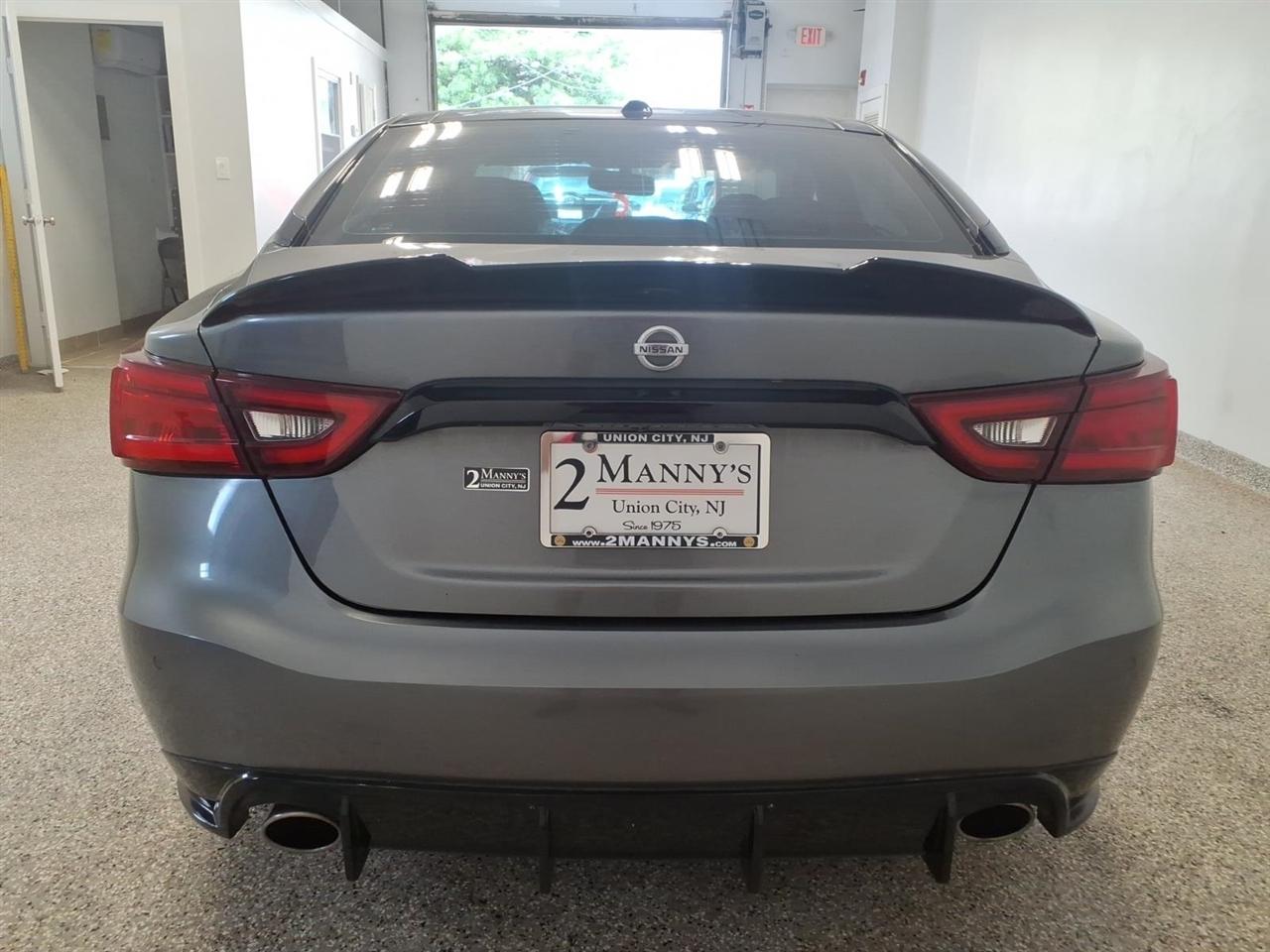 Nissan Maxima SL 3.5L 2018