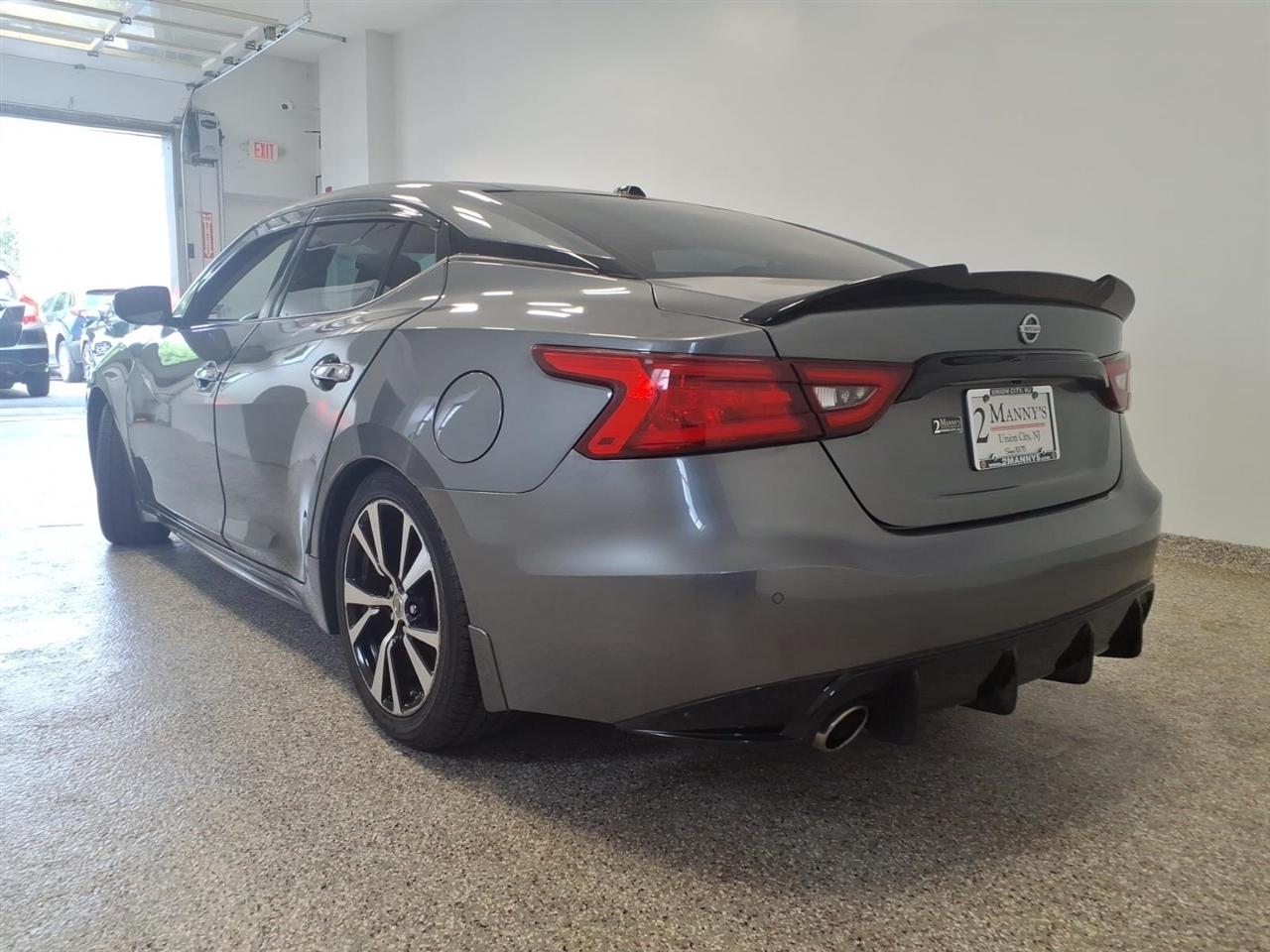 Nissan Maxima SL 3.5L 2018