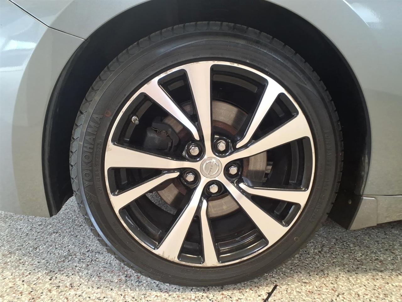 Nissan Maxima SL 3.5L 2018