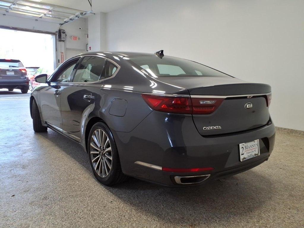 Kia Cadenza Technology Sedan 2017
